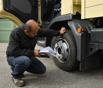 38154990294_3d2a32c7e2_b